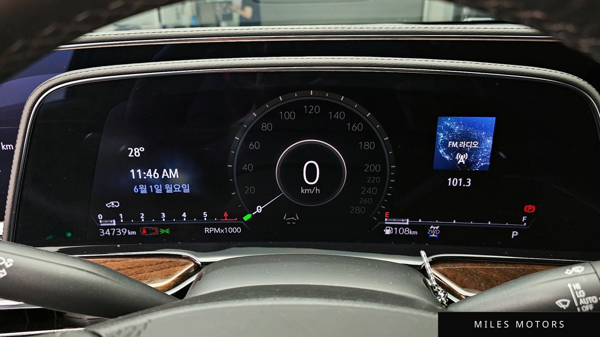 Cadillac Escalade 2022 — миниатюра 11
