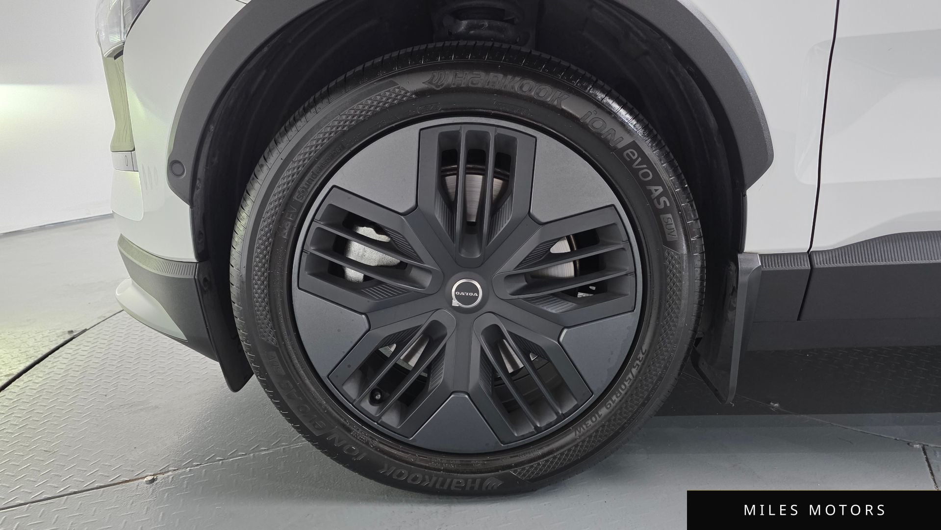 Volvo EX30 2026 — миниатюра 4