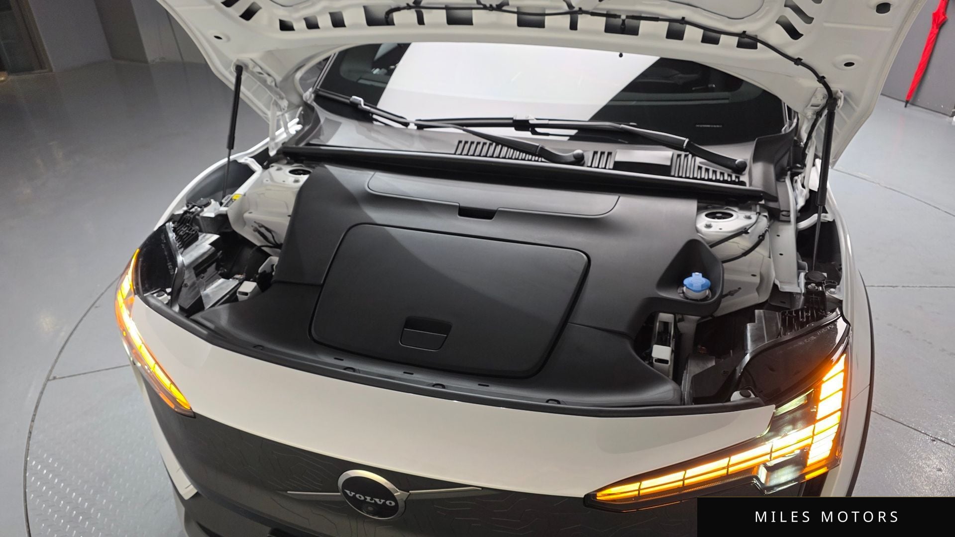Volvo EX30 2026 — миниатюра 5