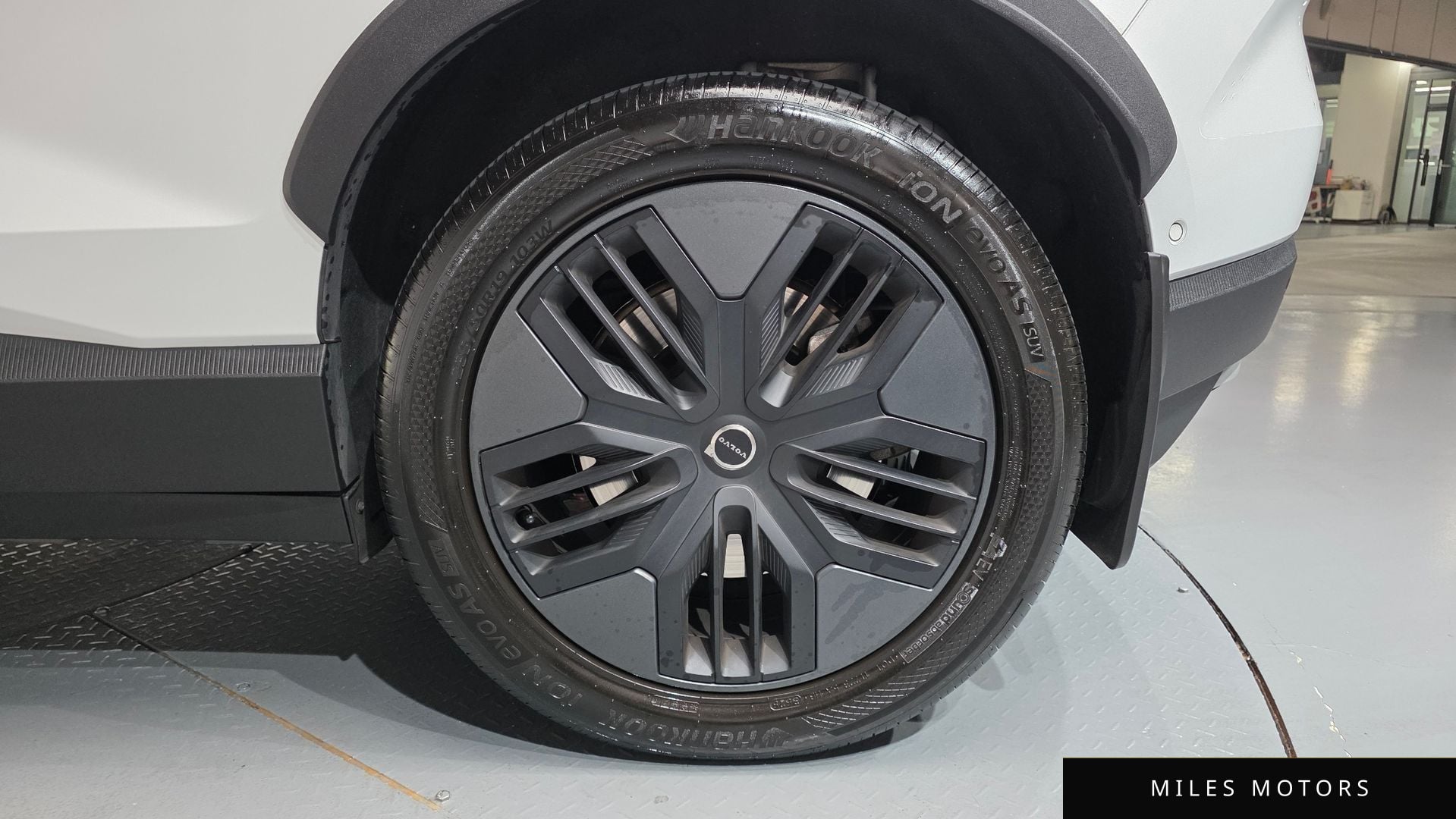 Volvo EX30 2026 — миниатюра 6