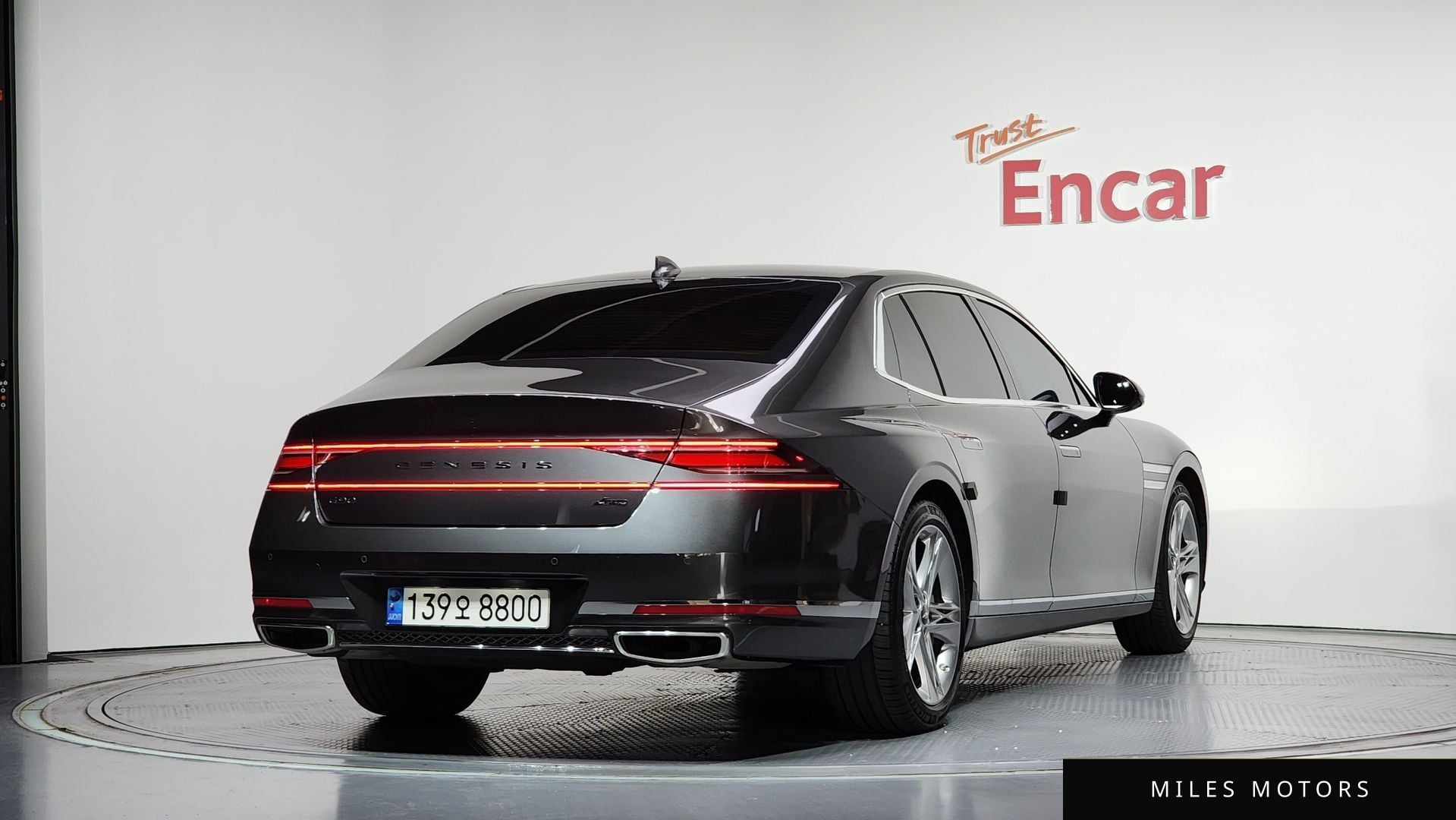 Genesis G90 (RS4) 2022 — миниатюра 2