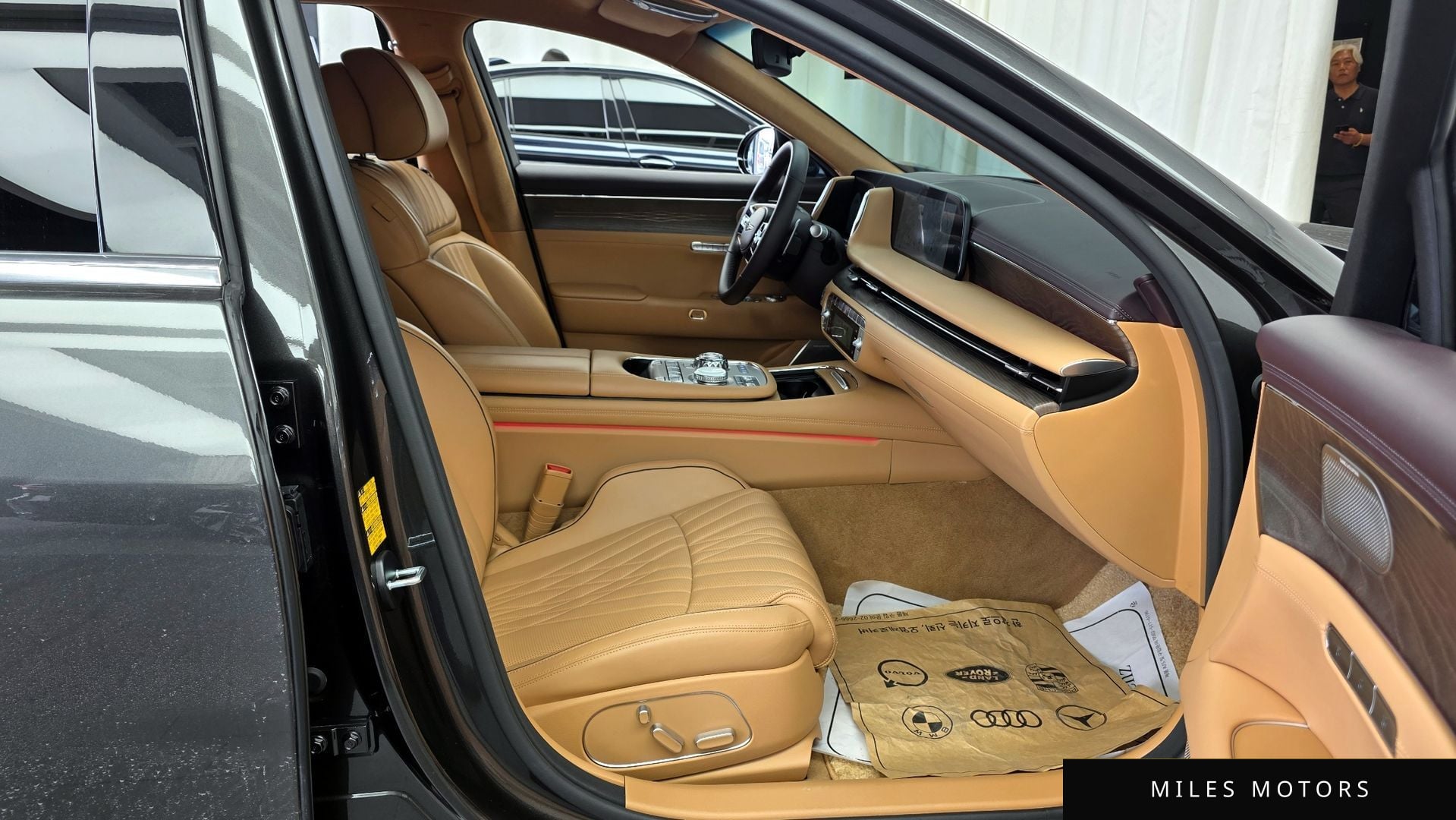 Genesis G90 (RS4) 2025 — миниатюра 11