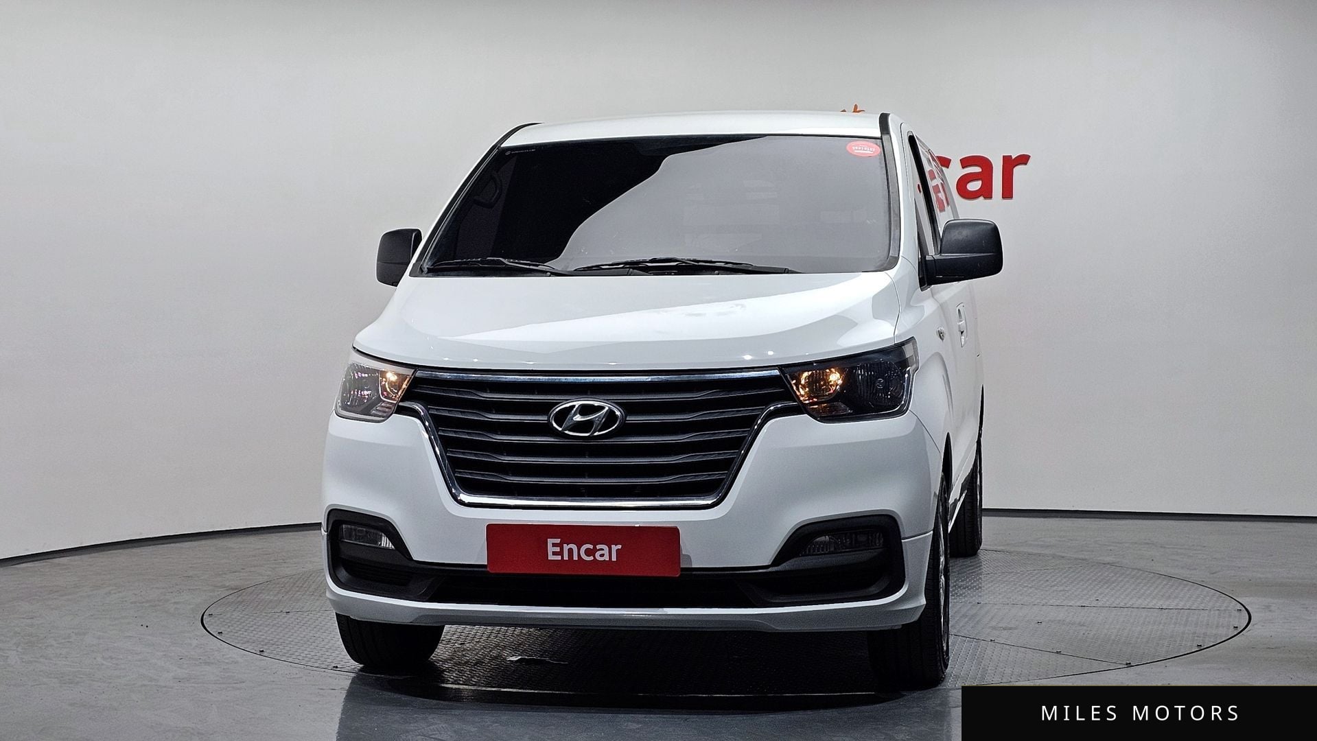 Hyundai Starex 2019 — миниатюра 3