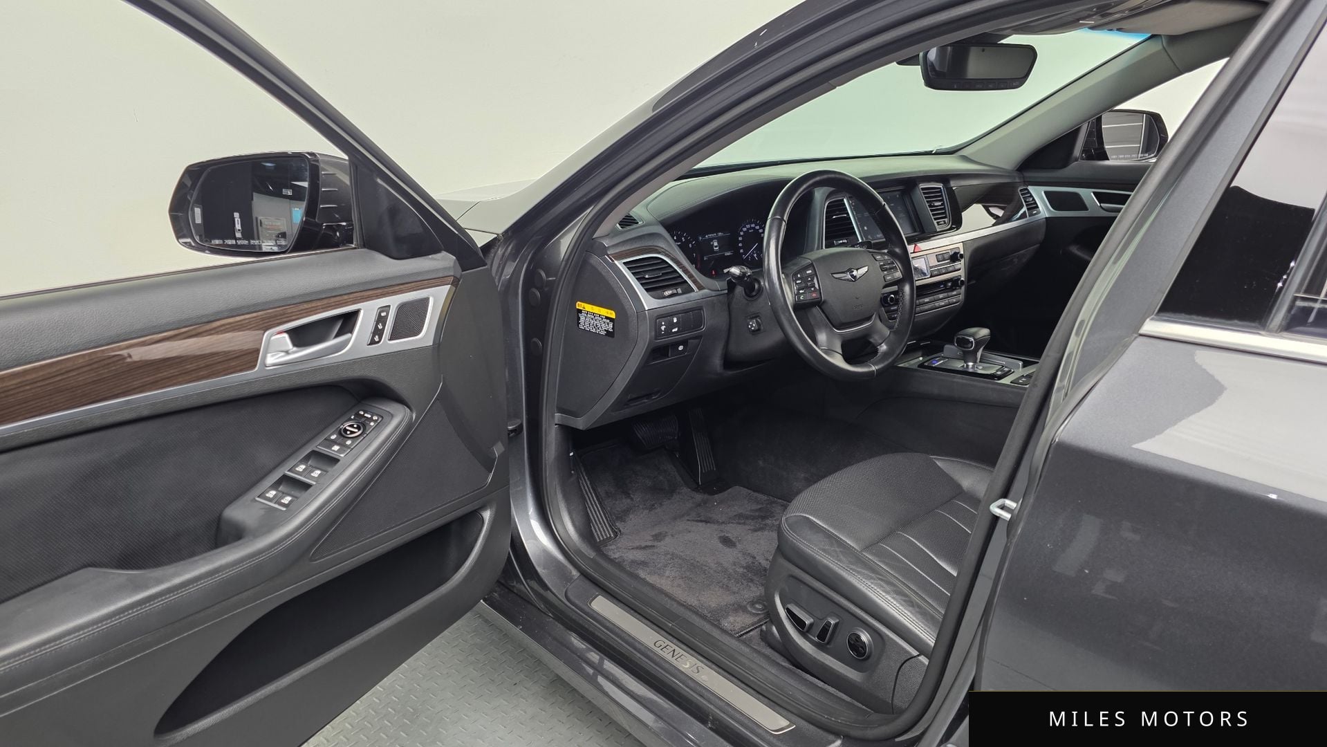 Genesis G80 2017 — миниатюра 10