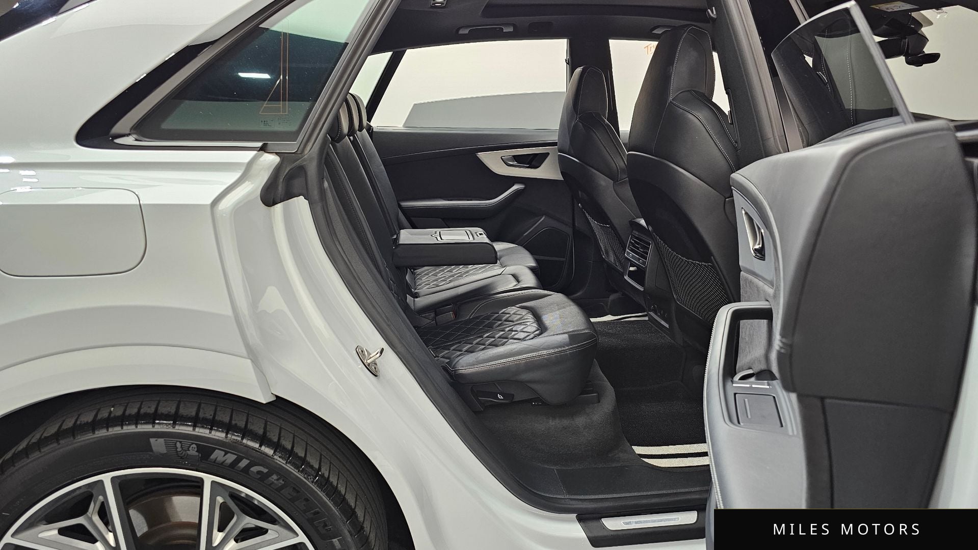 Audi Q8 (4M) 2023 — миниатюра 11
