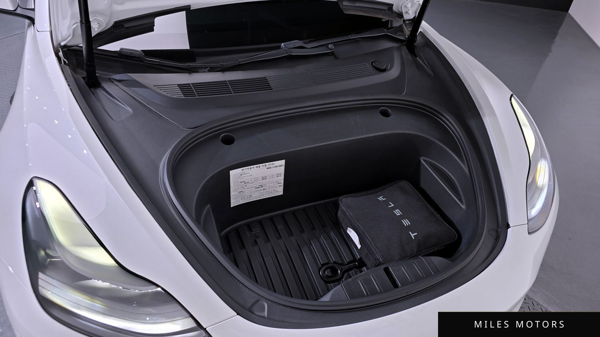 Tesla Model 3 2021 — миниатюра 5