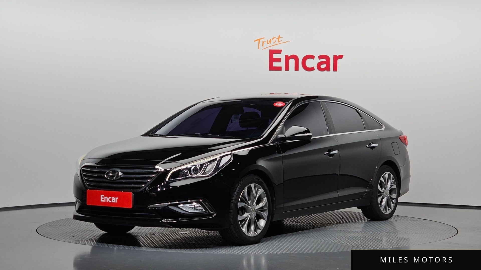 Hyundai Sonata 2016 — фото 1 из 12