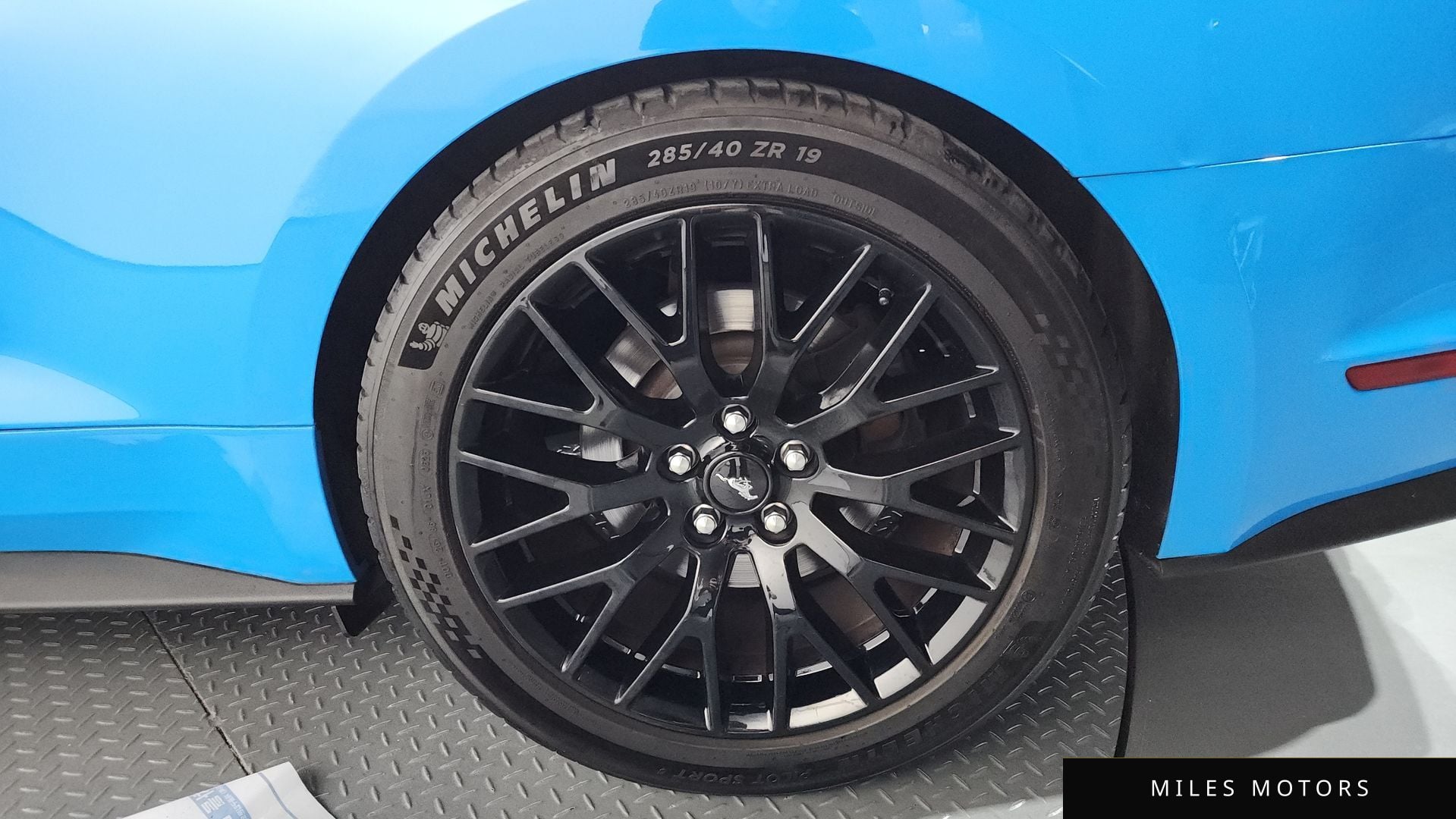 Ford Mustang 2022 — миниатюра 6