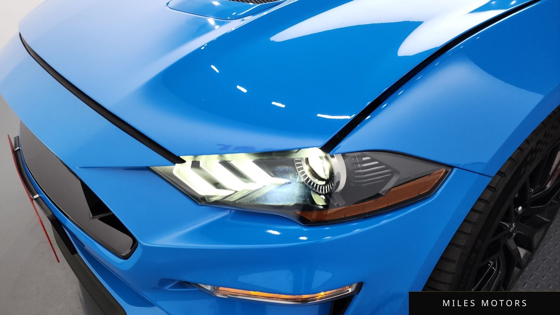 Ford Mustang 2022 — миниатюра 7