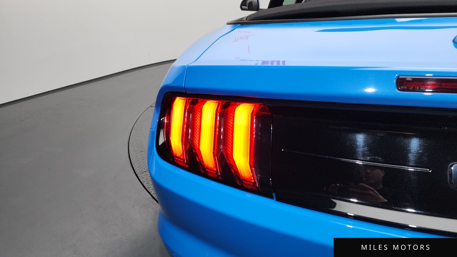 Ford Mustang 2022 — миниатюра 8