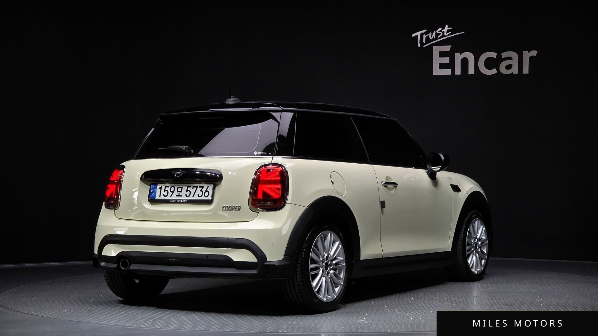 MINI Cooper 2023 — миниатюра 2