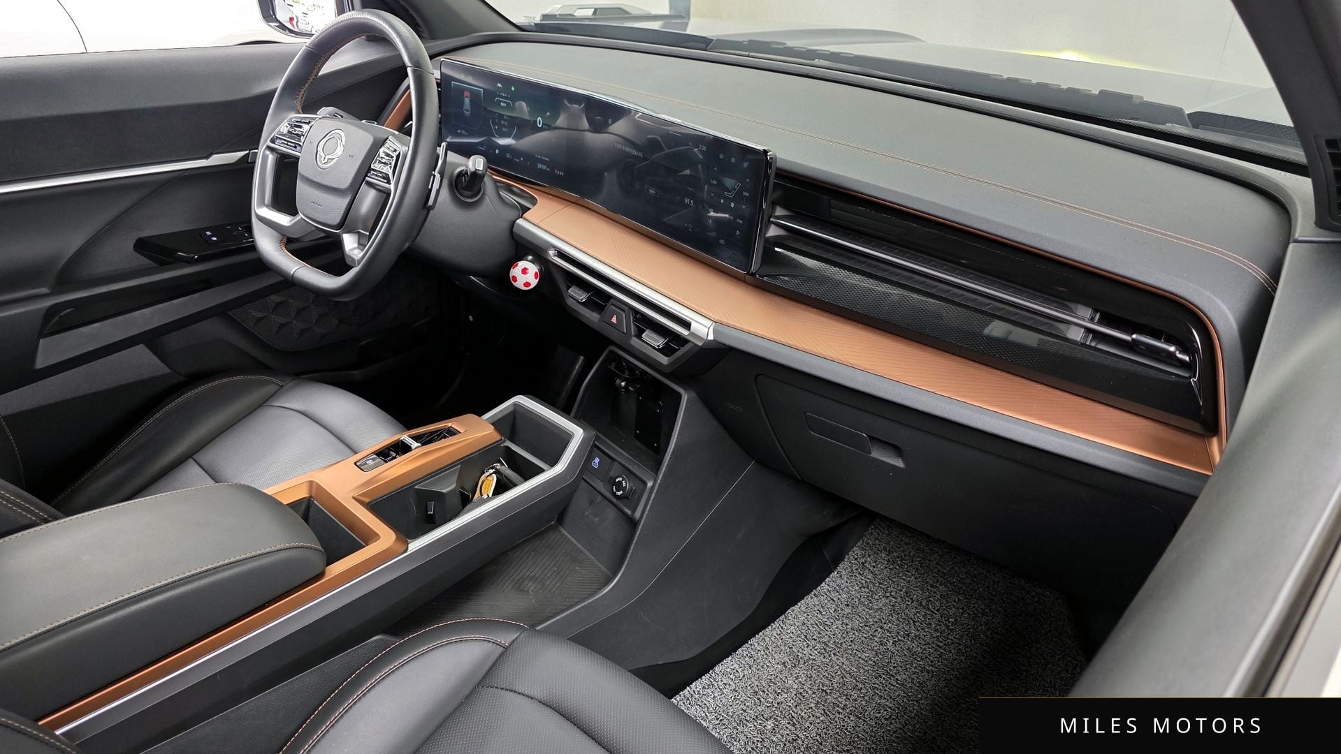 KG Mobility Torres 2025 — миниатюра 10