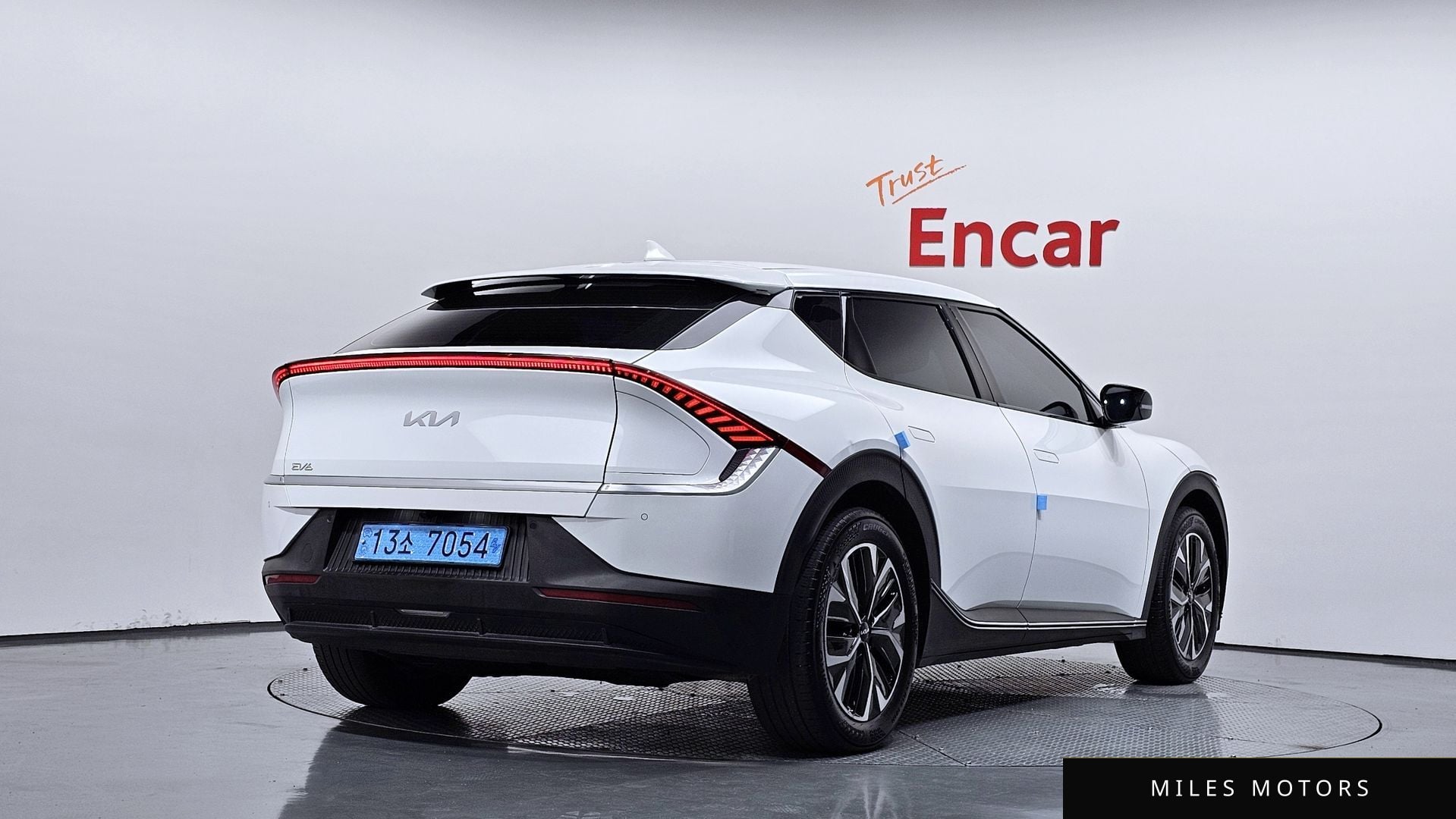Kia EV6 2022 — миниатюра 2