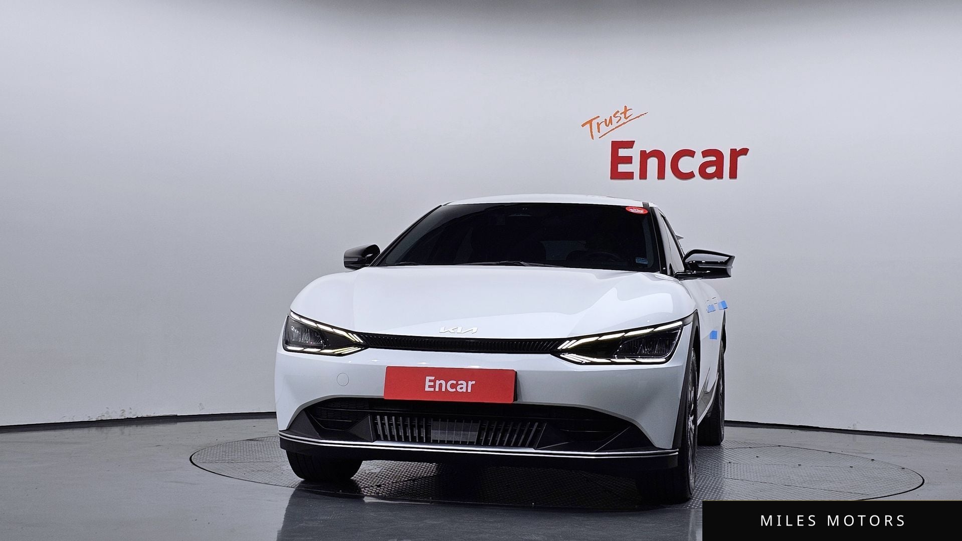 Kia EV6 2022 — миниатюра 3