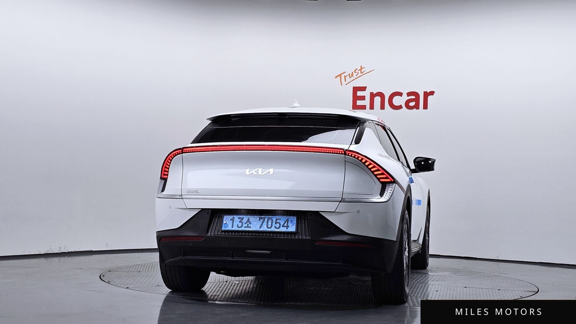 Kia EV6 2022 — миниатюра 4