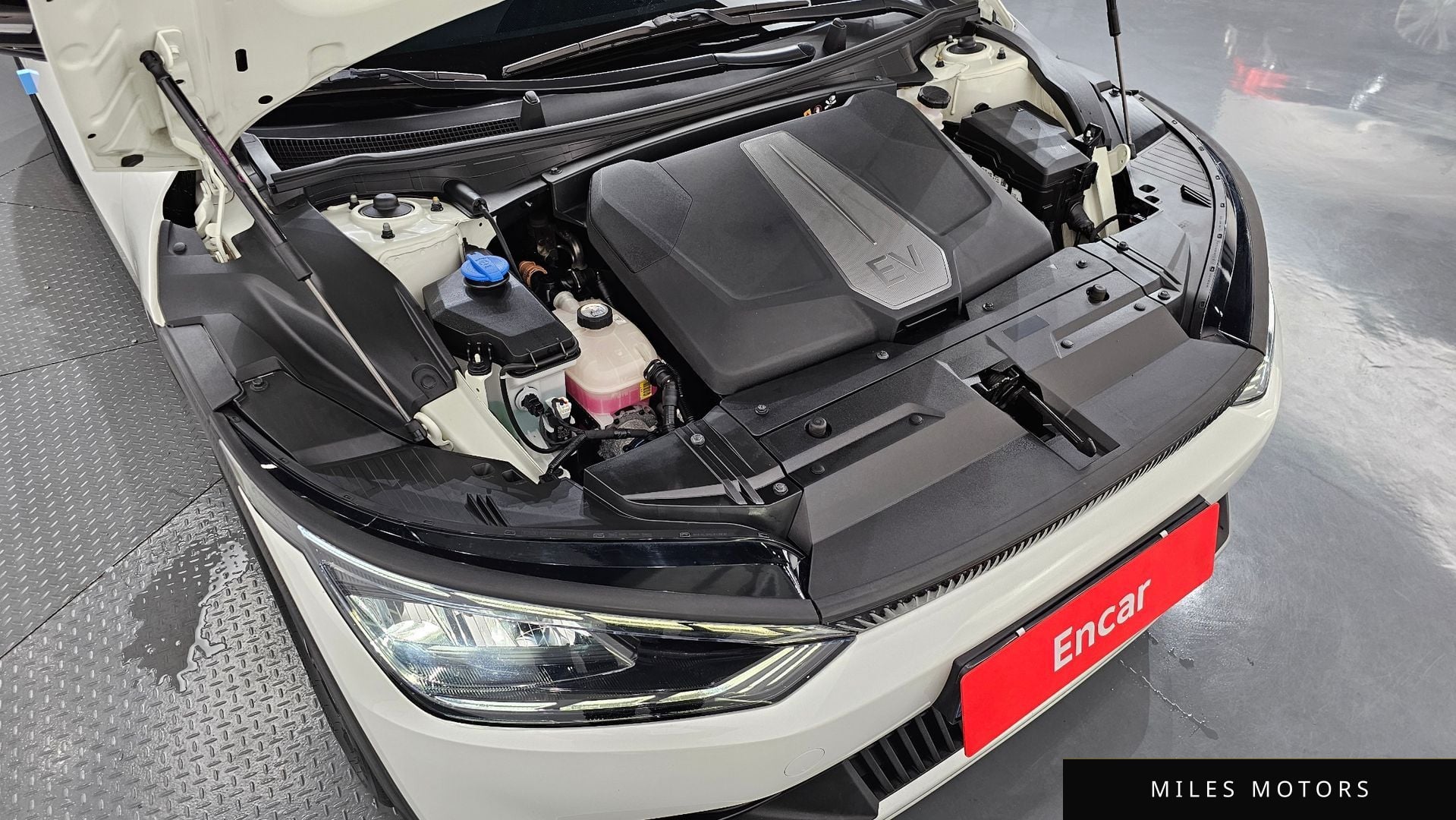 Kia EV6 2022 — миниатюра 6