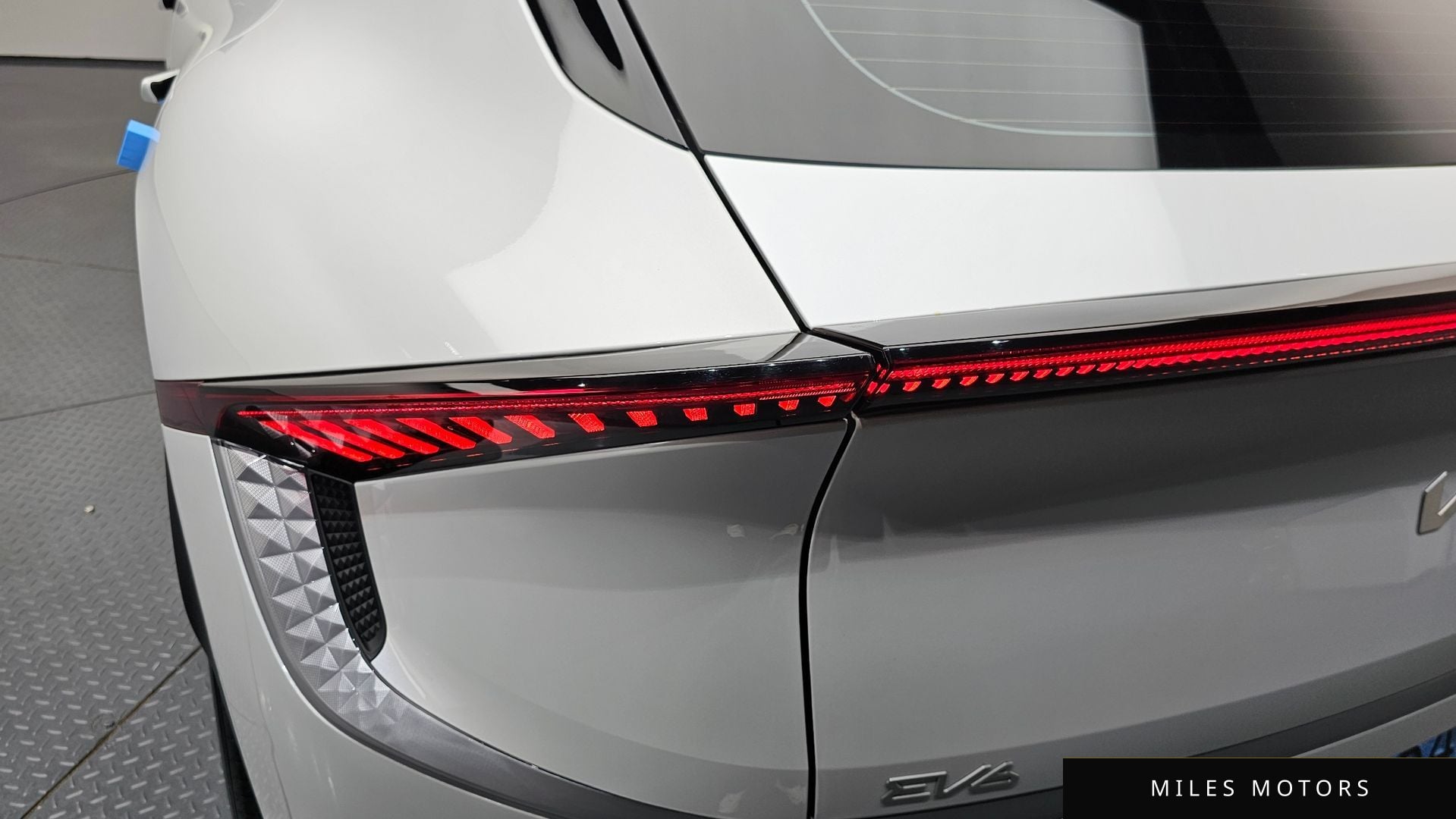 Kia EV6 2022 — миниатюра 9