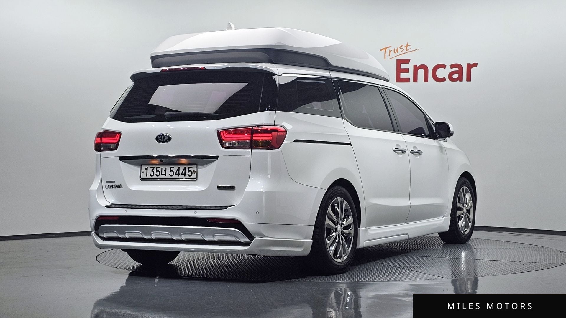 Kia Canival 2016 — миниатюра 2