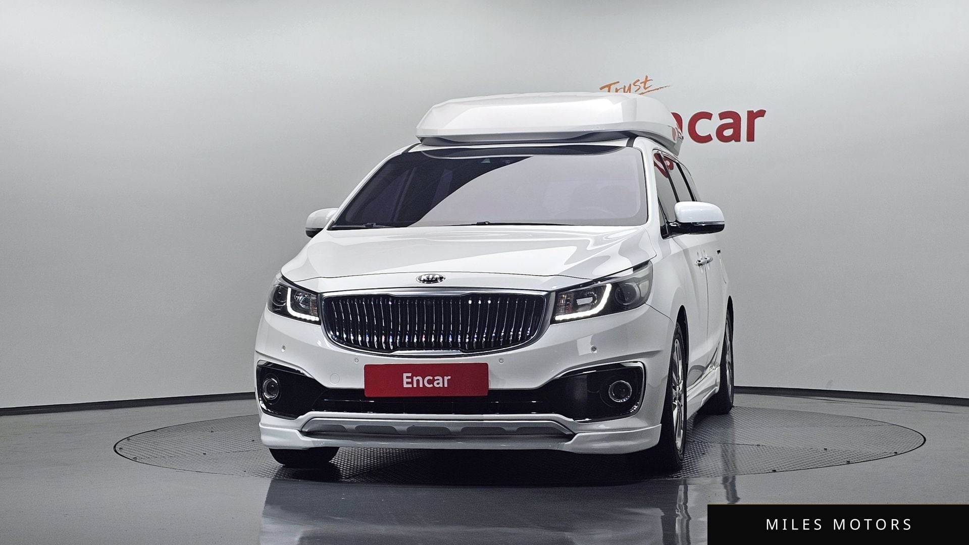 Kia Canival 2016 — миниатюра 3