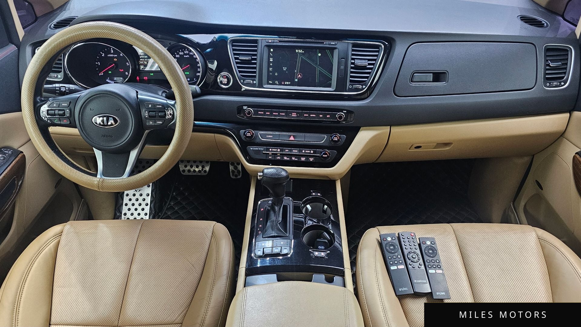 Kia Canival 2016 — миниатюра 10
