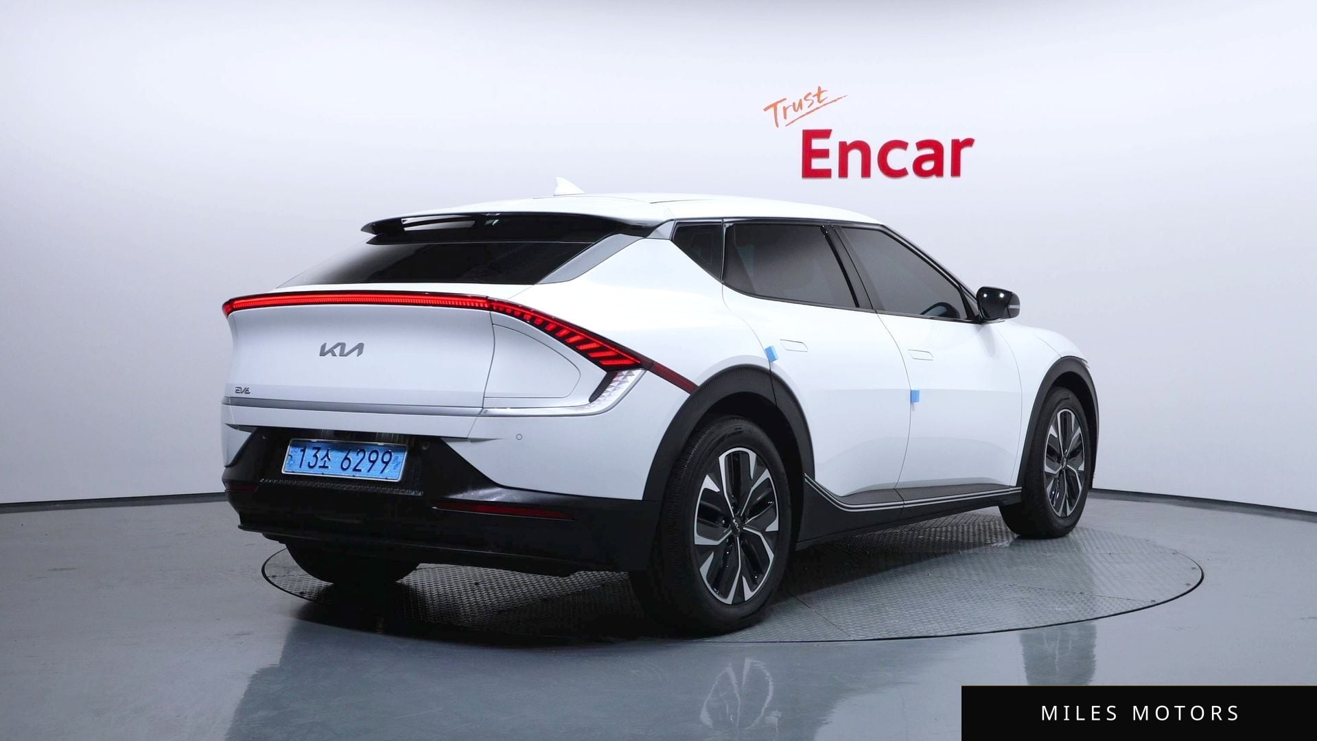 Kia EV6 2022 — миниатюра 2
