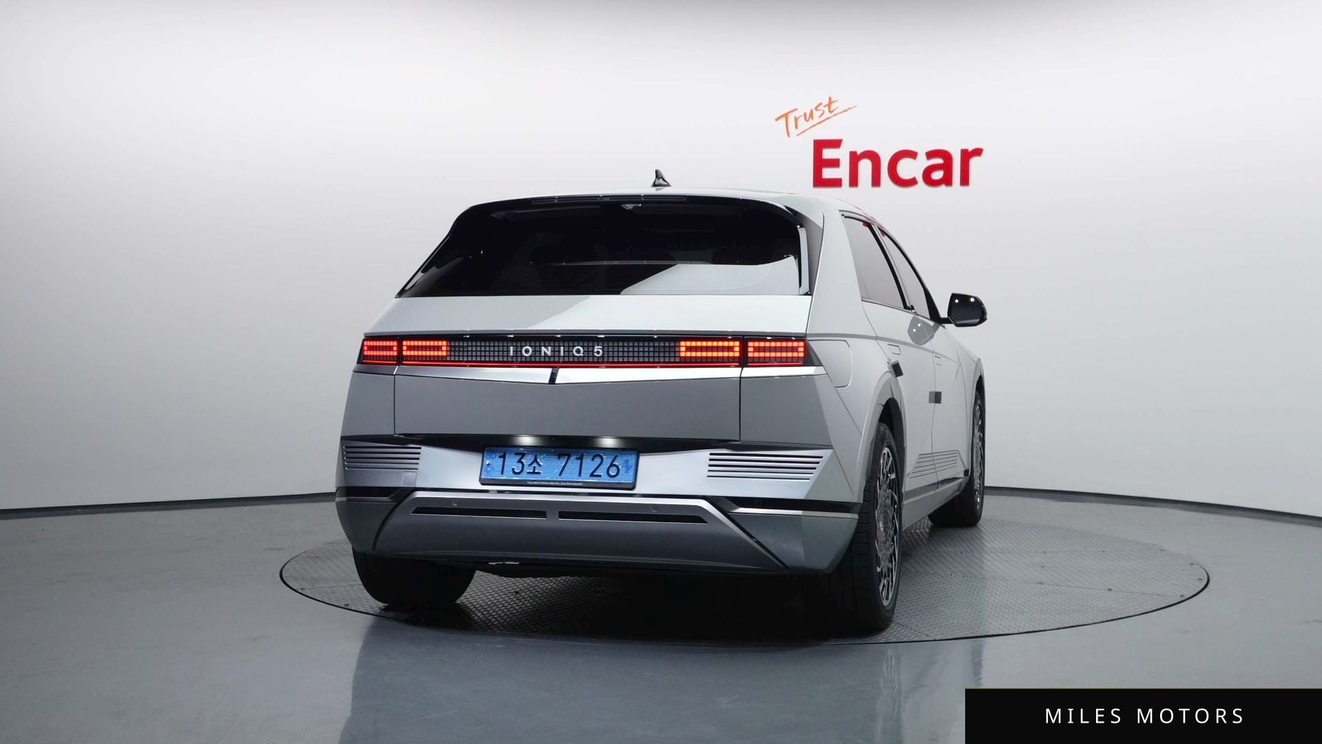 Hyundai Ioniq5 2022 — миниатюра 4