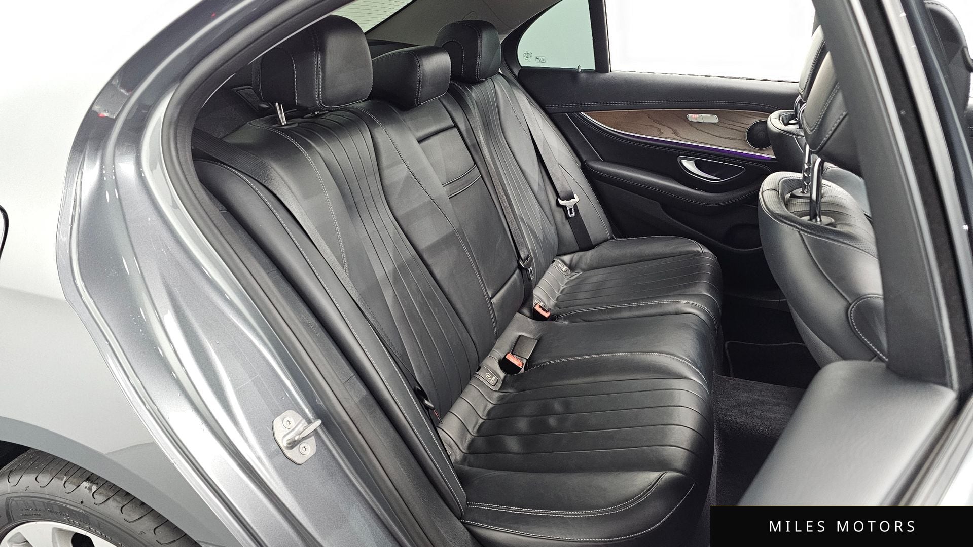Mercedes-Benz E-Class W213 2017 — миниатюра 11