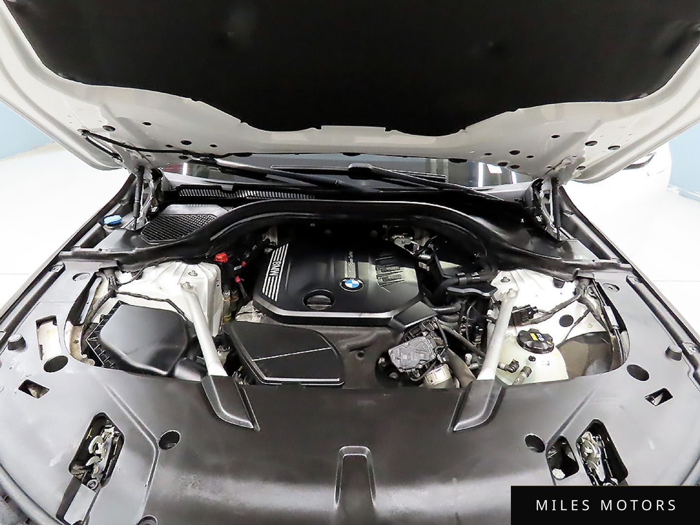 BMW 6 Series GT (G32) 2019 — миниатюра 6