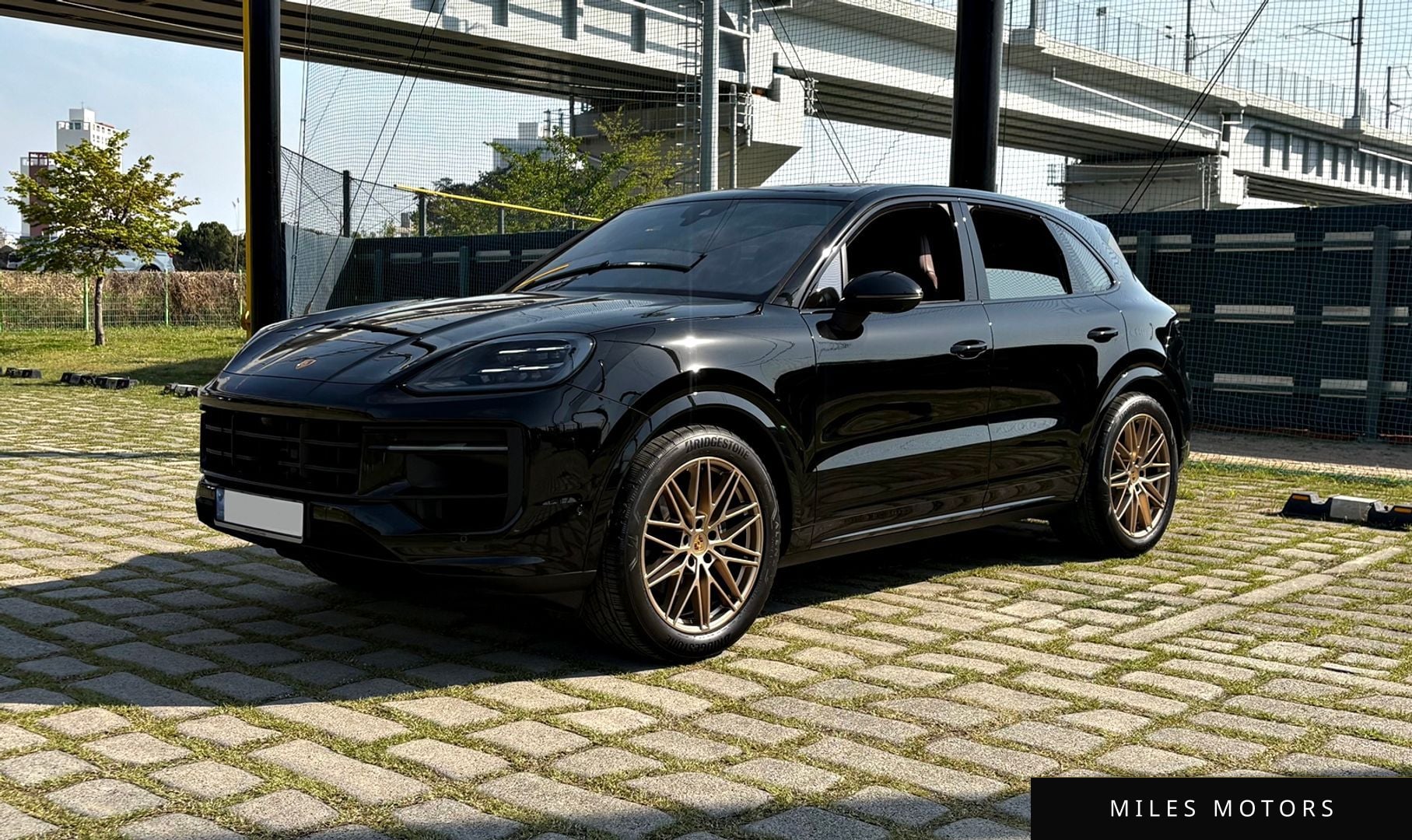 Porsche Cayenne 2024 — миниатюра 4