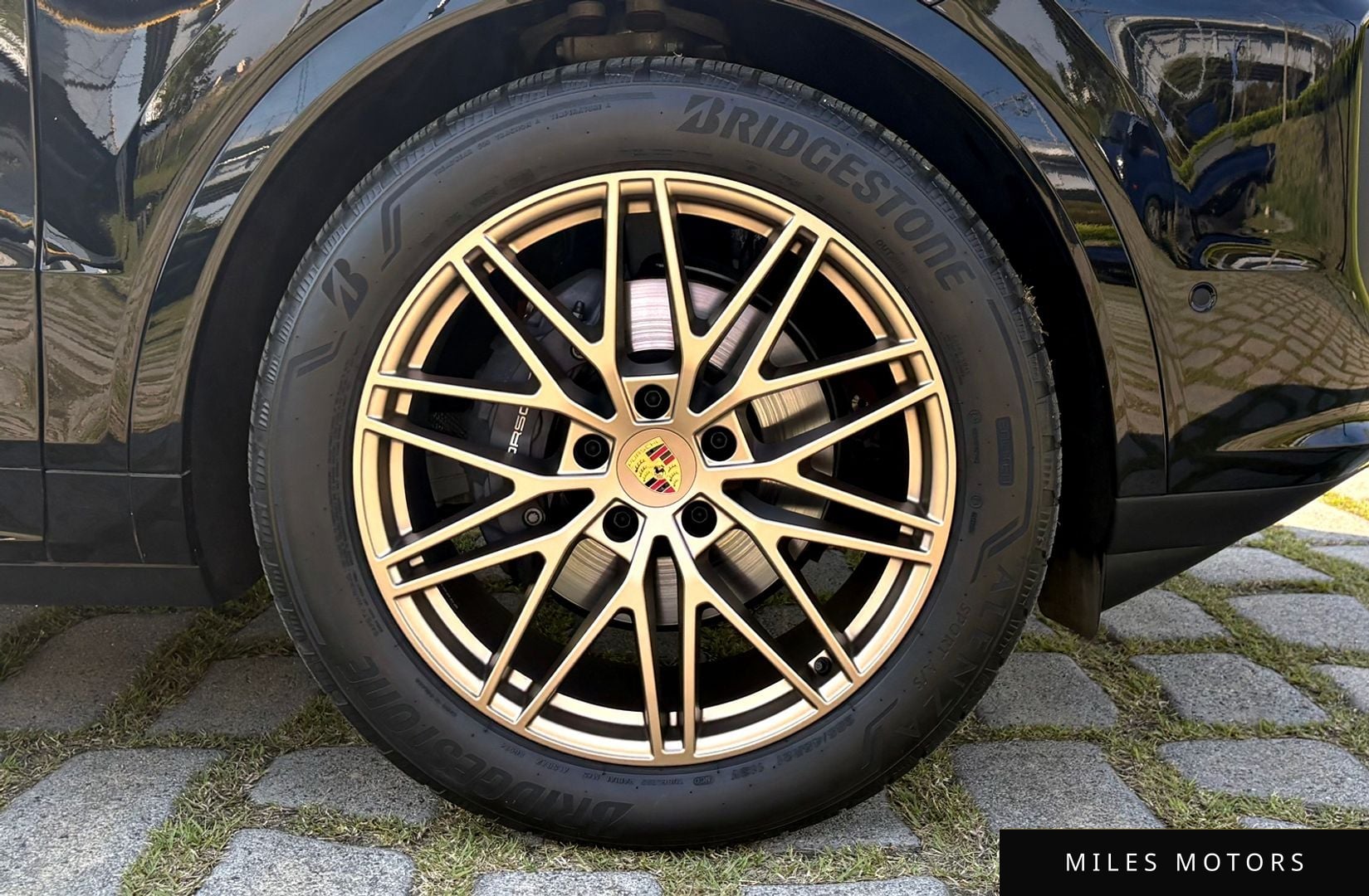 Porsche Cayenne 2024 — миниатюра 9