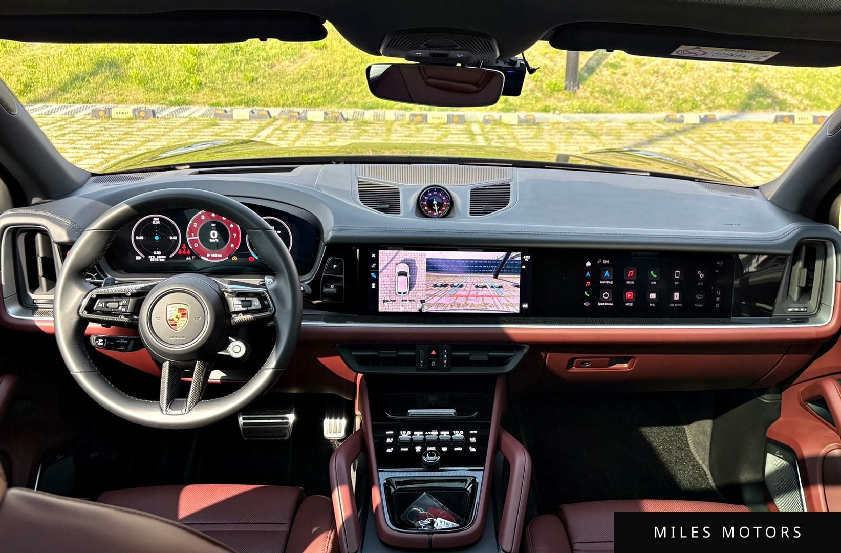 Porsche Cayenne 2024 — миниатюра 11