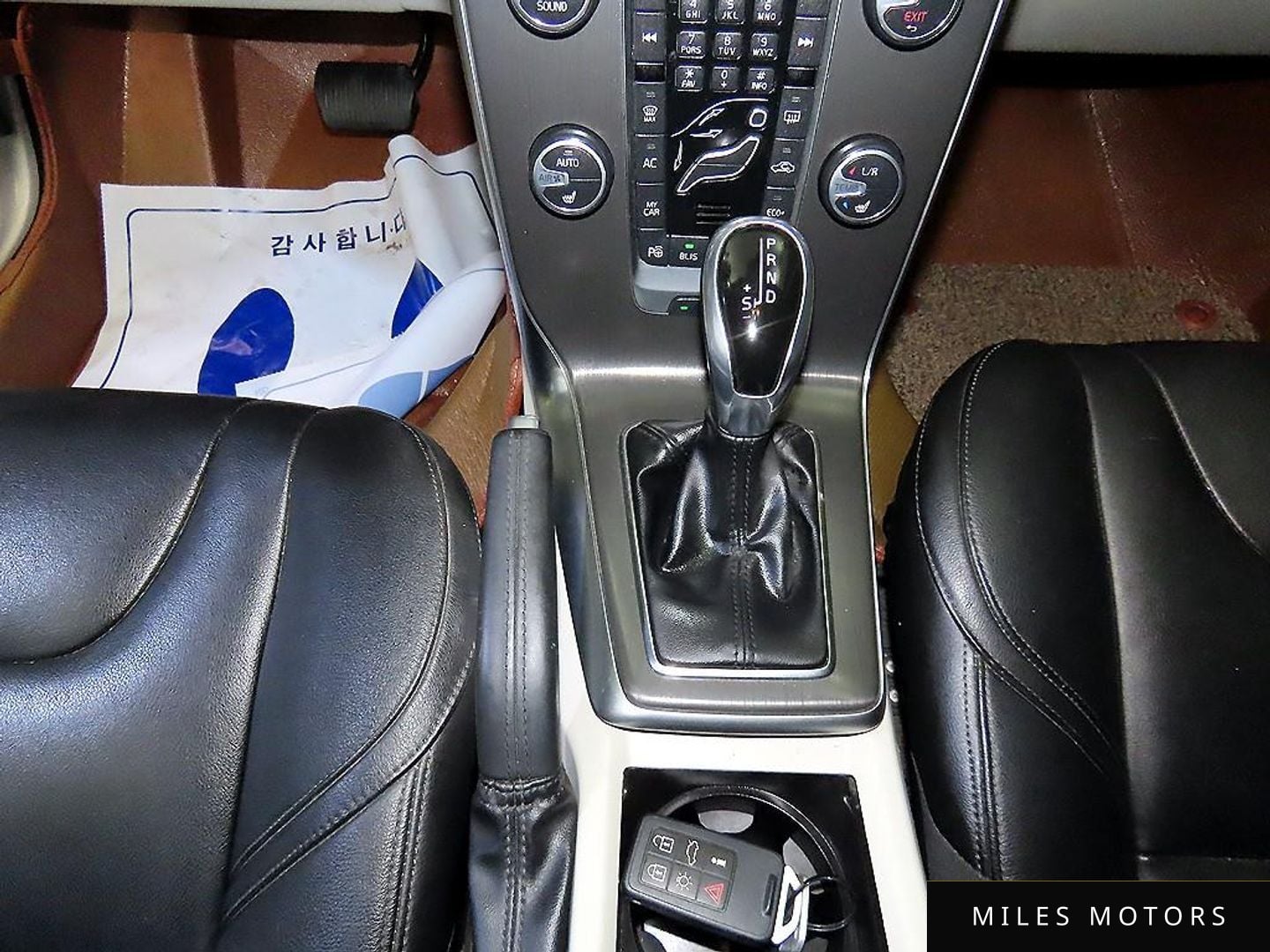 Volvo V40 2016 — миниатюра 12