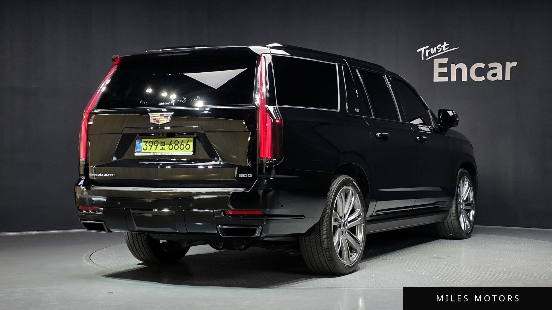 Cadillac Escalade 2025 — миниатюра 2