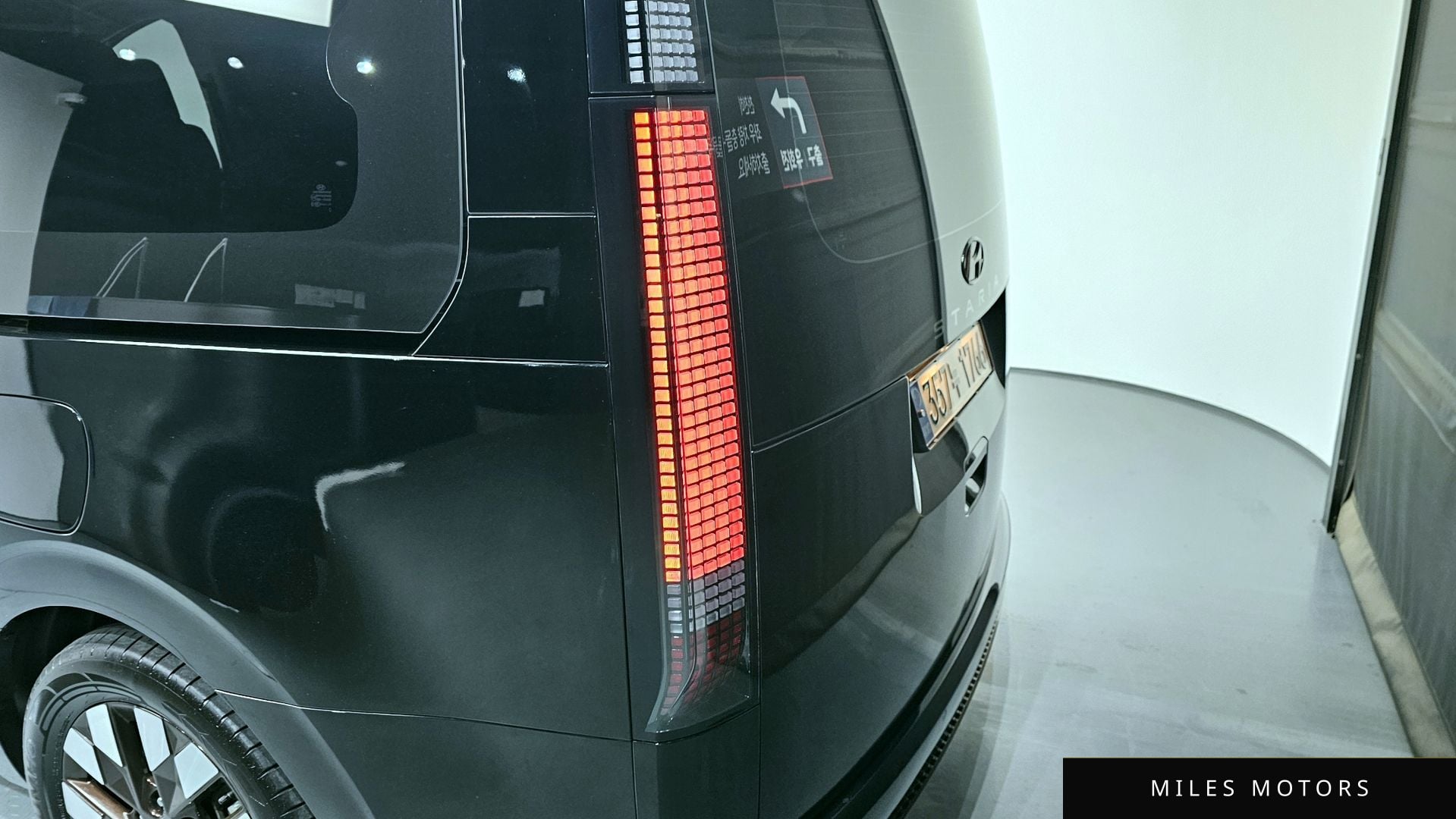 Hyundai Staria 2022 — миниатюра 8