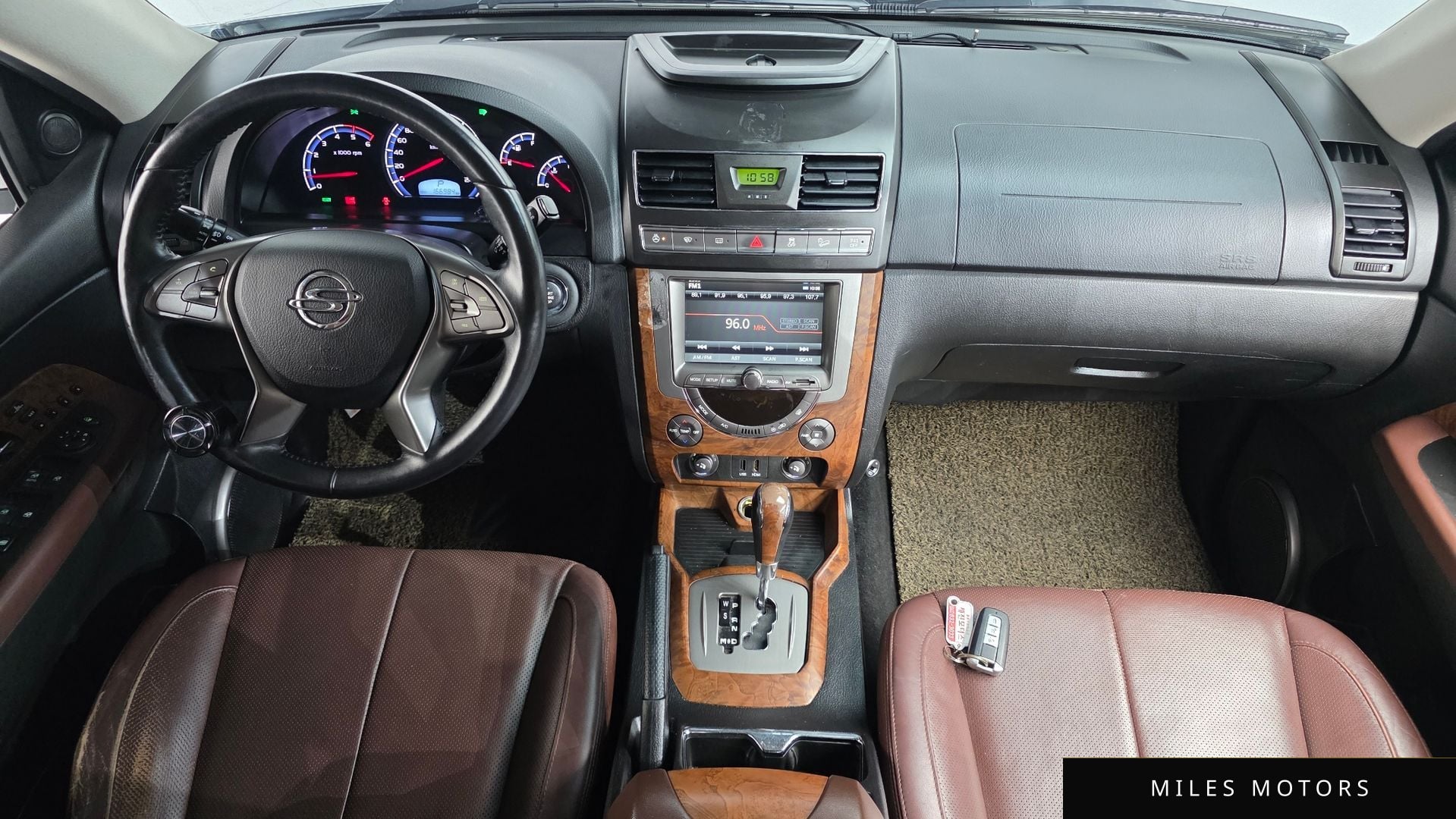 KG Mobility Rexton 2017 — миниатюра 10