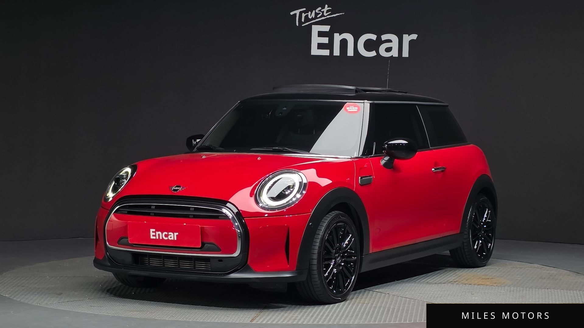 MINI Cooper 2024 — фото 1 из 12