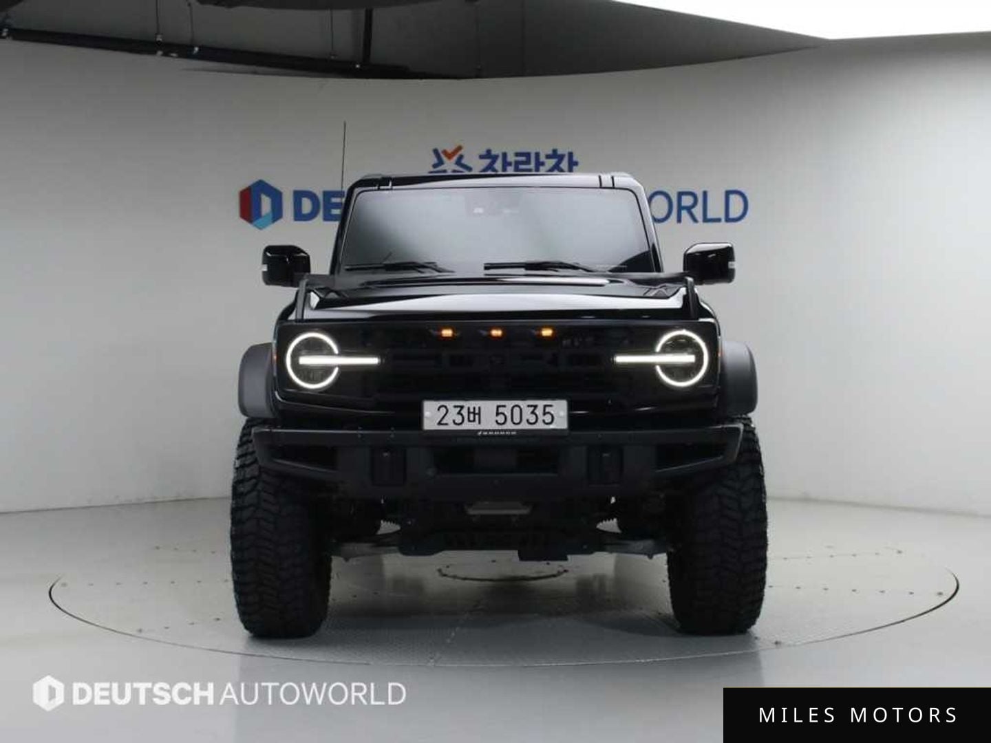 Ford Bronco 2023 — миниатюра 3