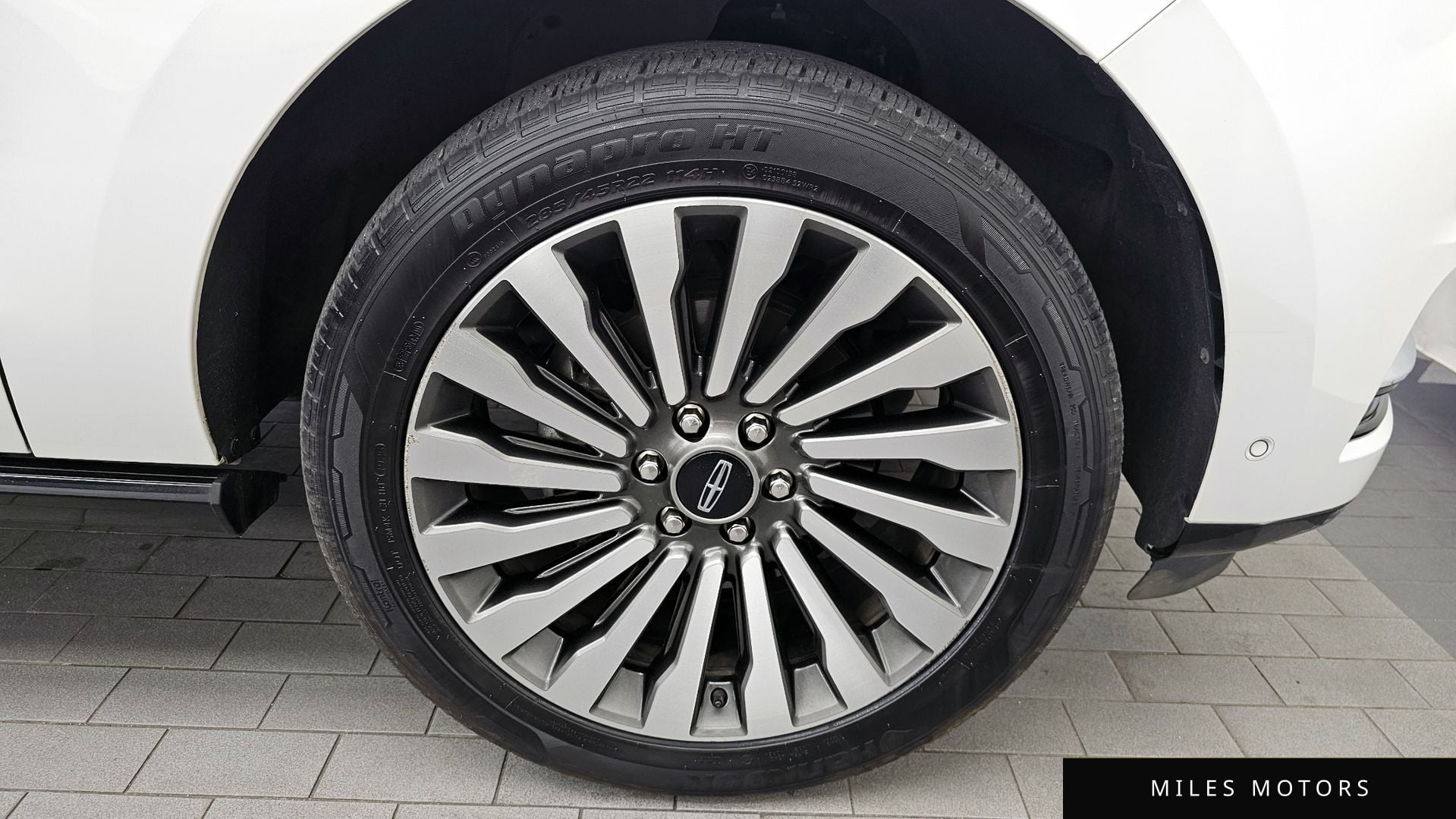 Lincoln Navigator 2021 — миниатюра 7