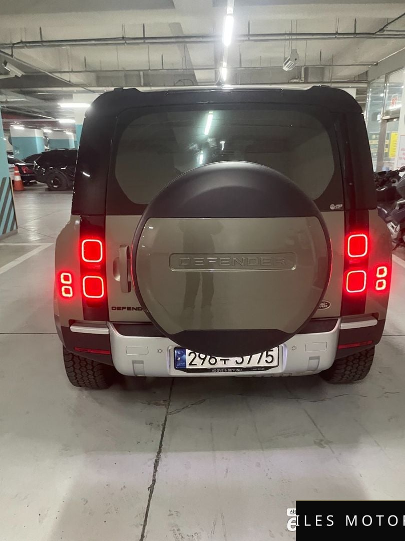 Land Rover Defender 2023 — миниатюра 2
