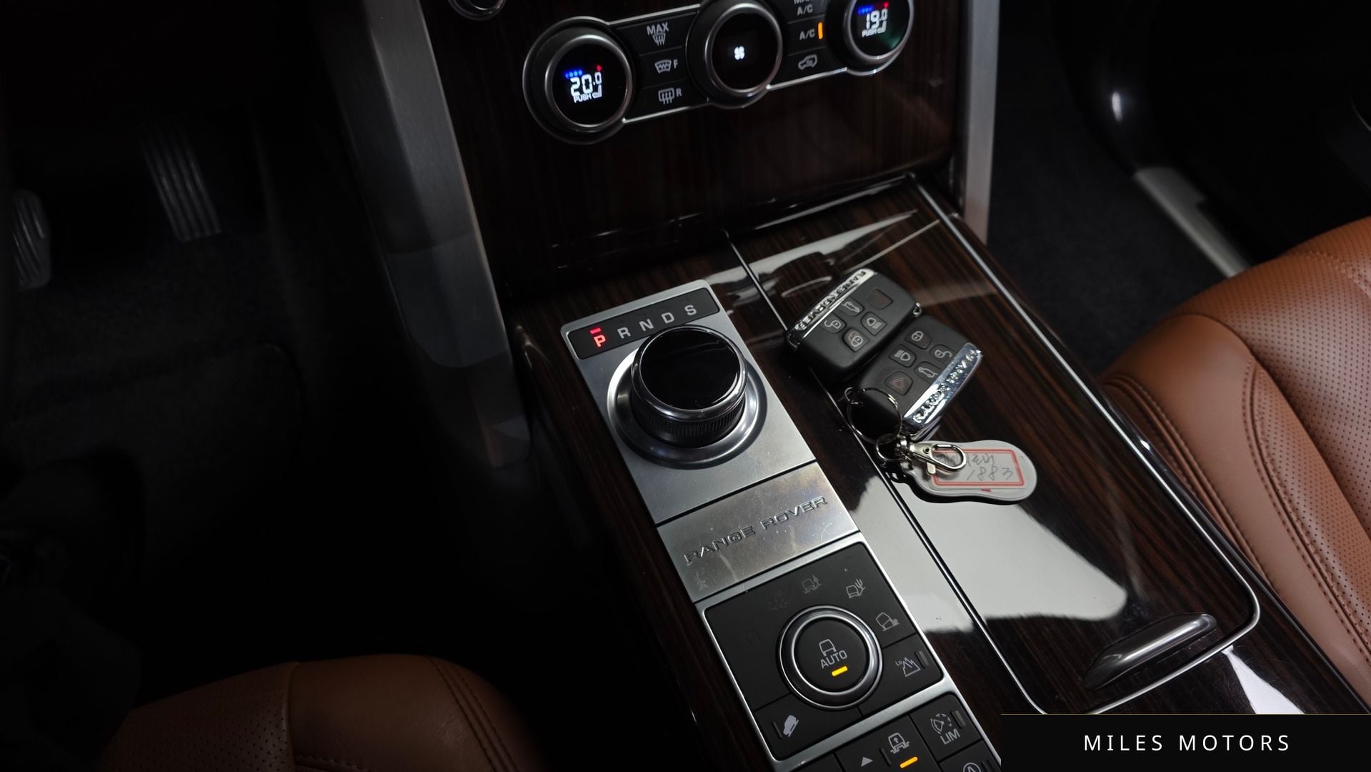 Land Rover Range Rover 2017 — миниатюра 11