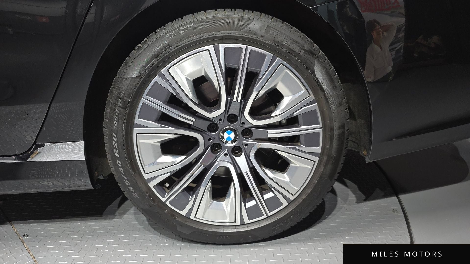 BMW 7 Series (G70) 2023 — миниатюра 7