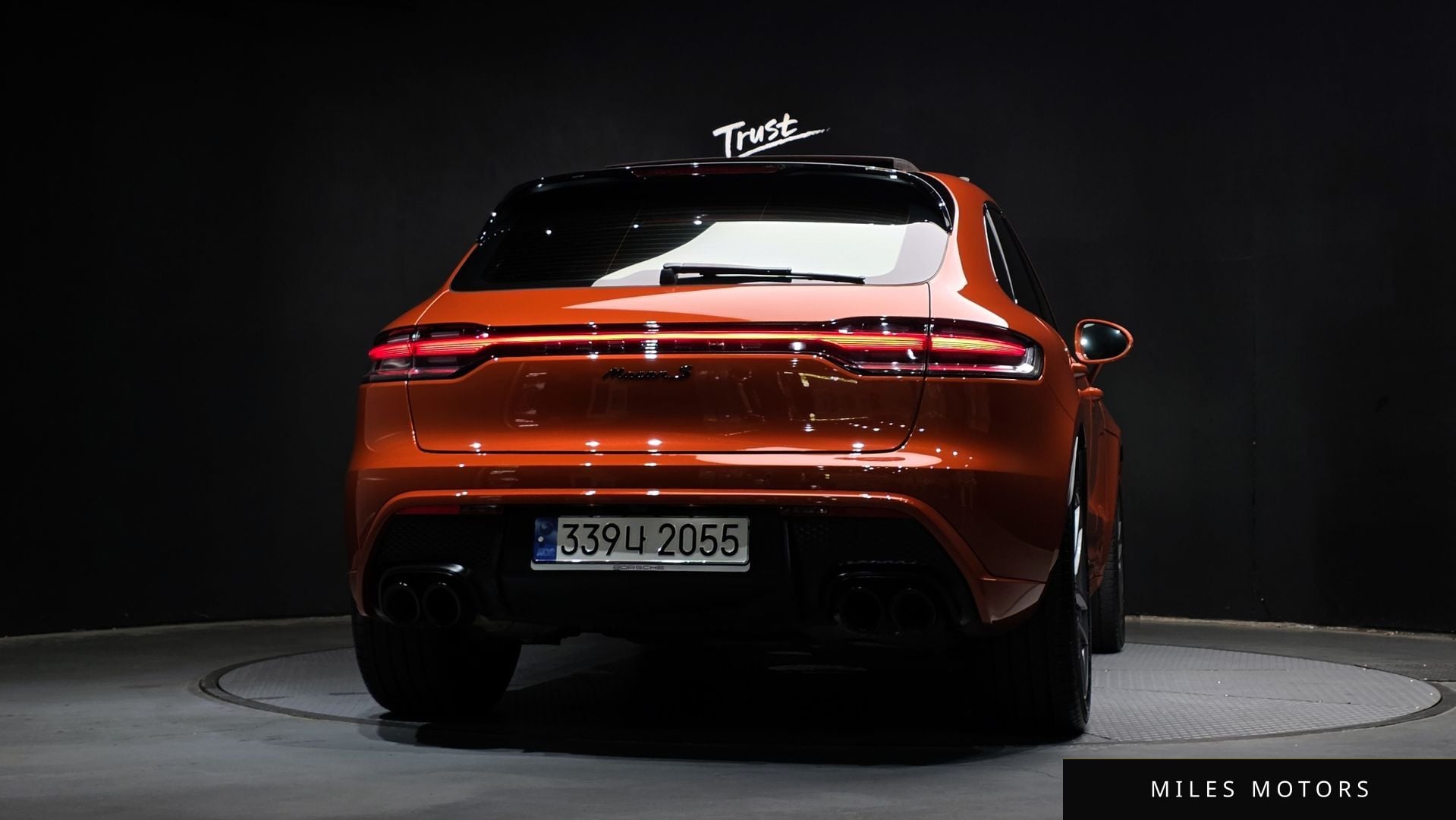 Porsche Macan 2022 — миниатюра 4