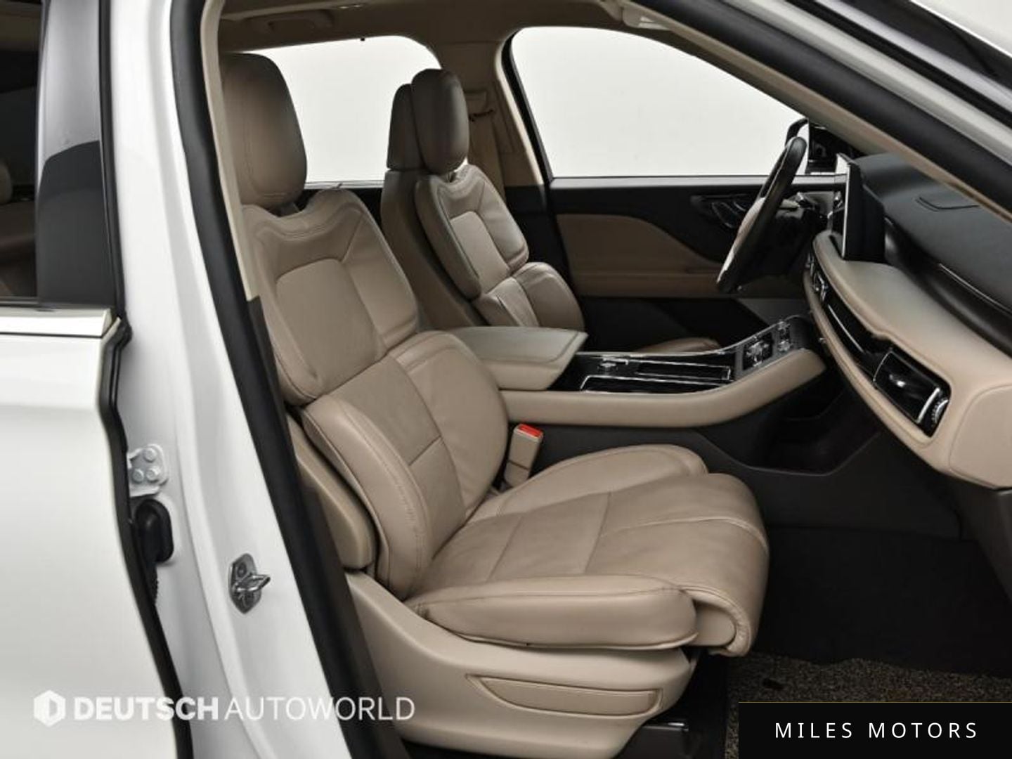 Lincoln Aviator 2021 — миниатюра 10