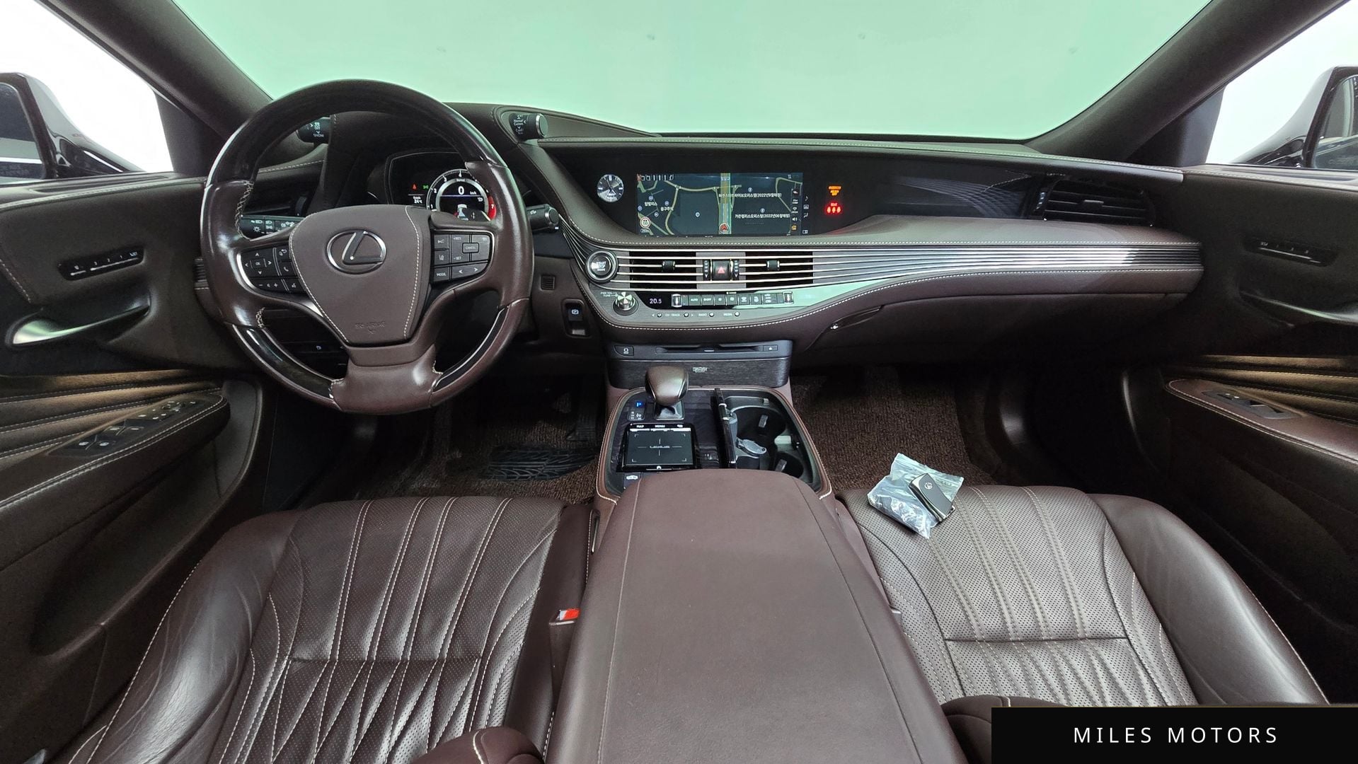 Лексус LS500 2018 — миниатюра 10