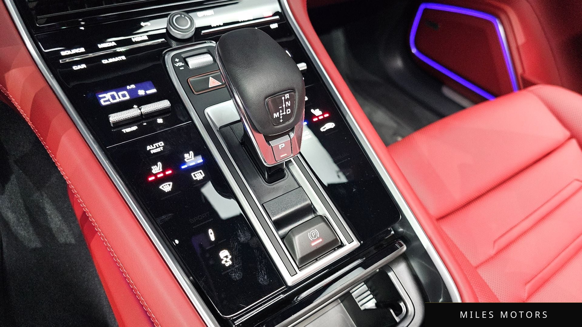 Porsche Panamera 2023 — миниатюра 12