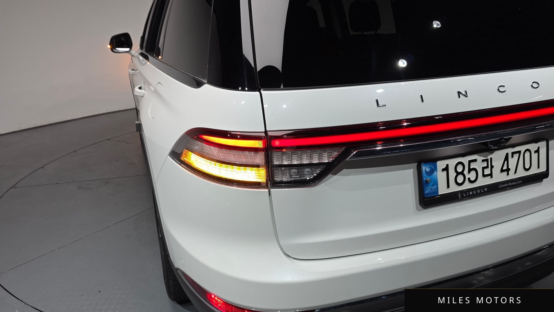 Lincoln Aviator 2022 — миниатюра 8