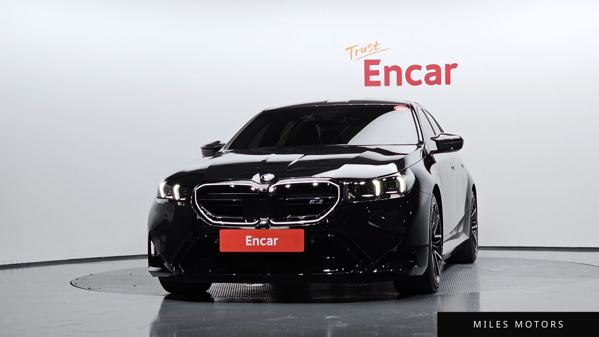 BMW M5 (G90) 2025 — миниатюра 3