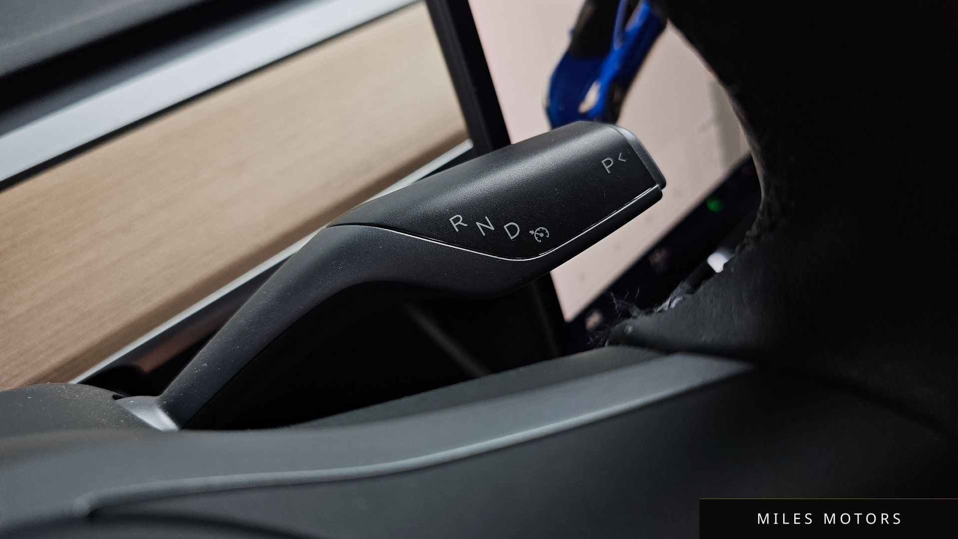 Tesla Model 3 2020 — миниатюра 11