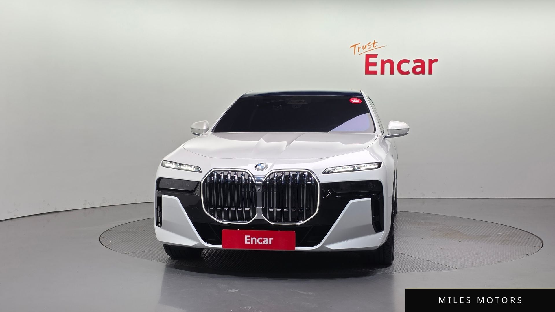 BMW 7 Series (G70) 2024 — миниатюра 3