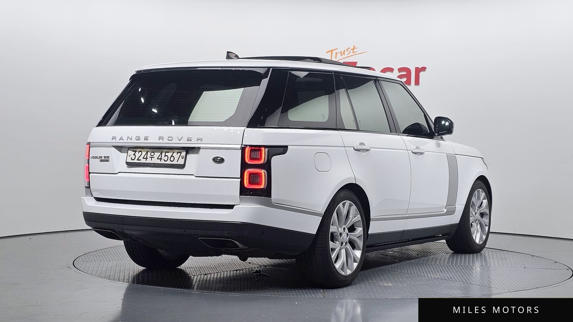 Land Rover Range Rover 2020 — миниатюра 2